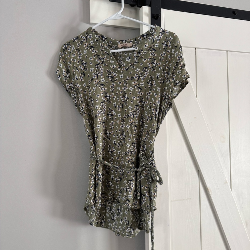 Floral Green Women's Maternity Top